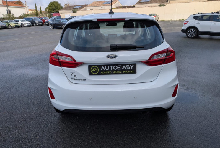 Ford Fiesta  VII 75 CV 1.1 / CAR PLAY / TRES BON ETAT / GARANTIE 12 MOIS