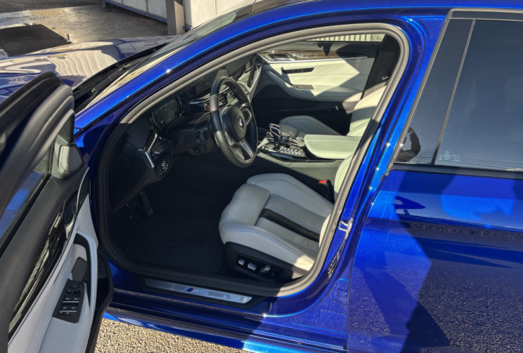 BMW M5  F90 4.4 Turbo V8 32V xDrive 600ch SAN MARINO BAY