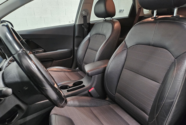 Kia Niro 1.6 GDi Hybride 141 ch DCT6 Design / carplay