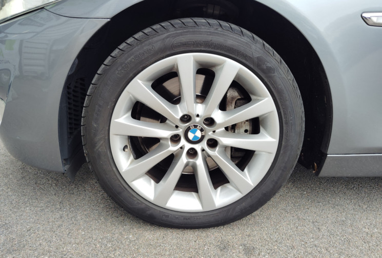 BMW Série 5 (F10) phase 2 525DA 218 LUXURY BVA8