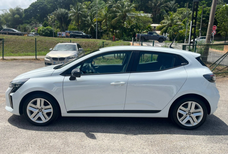 Renault CLIO V V 5 Portes Phase 2 E-TECH 1.6 // Première main // Boite automatique