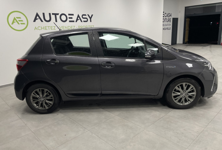 Toyota Yaris III Hybrid 1.5 100h Dynamic – Boite auto - Caméra – Clim auto – Bluetooth