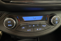 Toyota Yaris III Hybrid 1.5 100h Dynamic – Boite auto - Caméra – Clim auto – Bluetooth