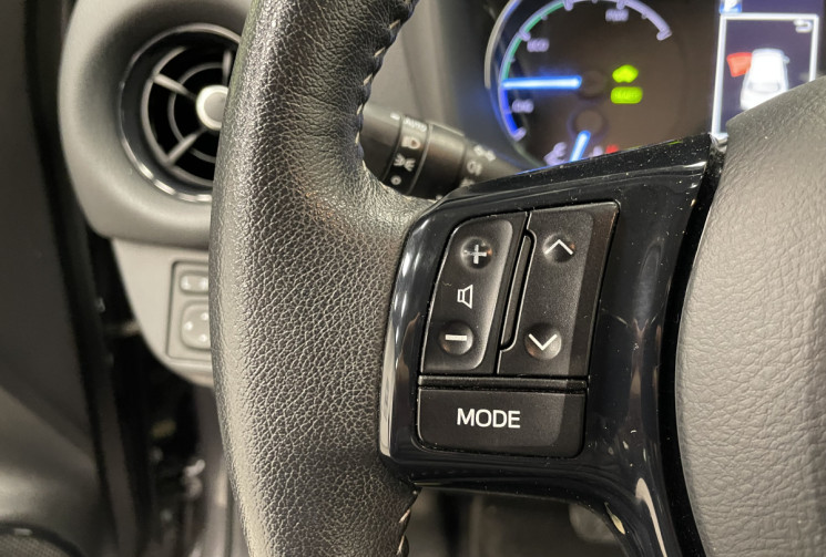 Toyota Yaris III Hybrid 1.5 100h Dynamic – Boite auto - Caméra – Clim auto – Bluetooth