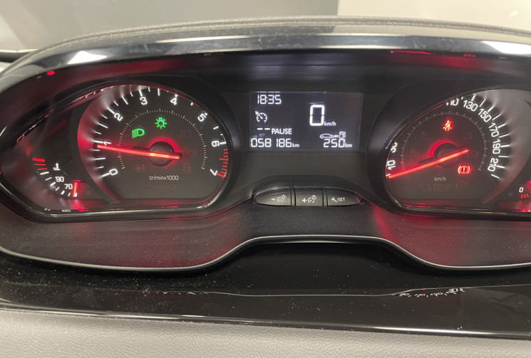 Peugeot 208 1.0 VTi 68 ch Like 5p