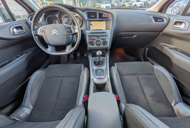 Citroën C4 1.6 BLUE HDI 120   / BON ETAT / GARANTIE 12 MOIS 