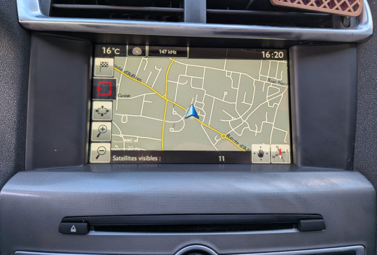 Citroën C4 1.6 BLUE HDI 120 FELL / BON ETAT / GARANTIE 12 MOIS .