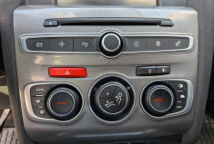 Citroën C4 1.6 BLUE HDI 120 FELL / BON ETAT / GARANTIE 12 MOIS .