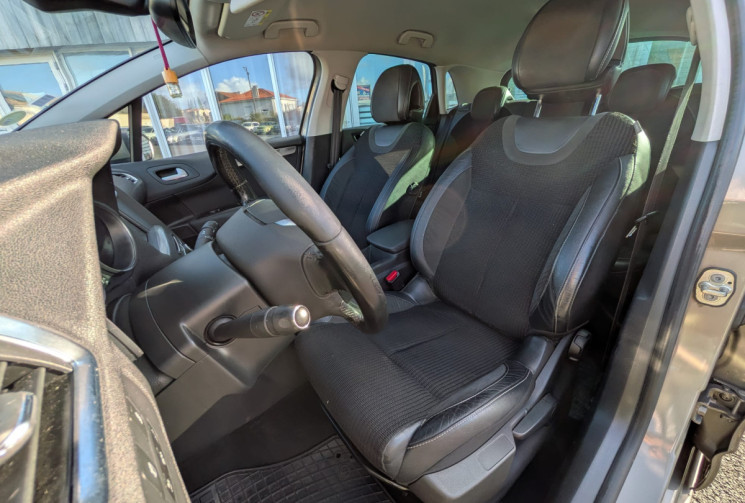 Citroën C4 1.6 BLUE HDI 120   / BON ETAT / GARANTIE 12 MOIS 