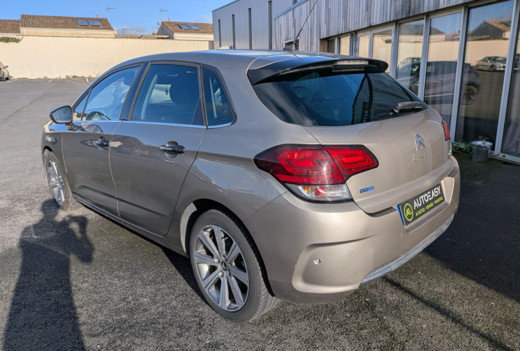 Citroën C4 1.6 BLUE HDi 120 cv  / BON ETAT / GARANTIE 12 MOIS 