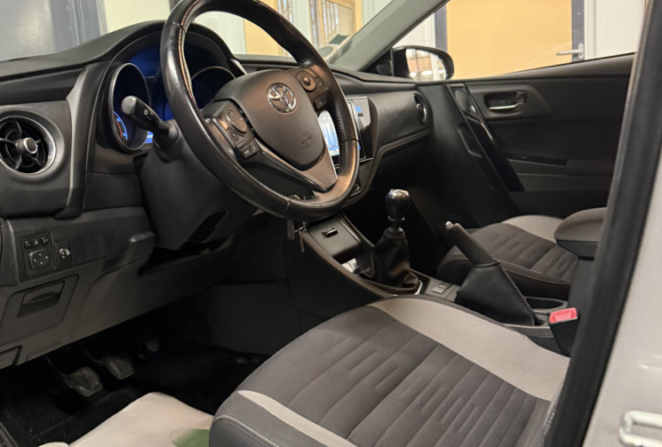 Toyota Auris Touring Sports DYNAMIC 1.6 112 D-4D