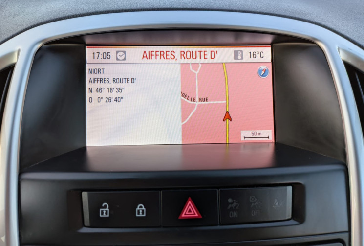 Opel Astra GTC 140 CV 1.4 TURBO / GPS / BON ETAT / GARANTIE 12 MOIS