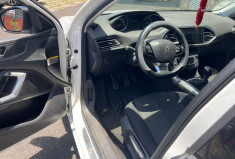 Peugeot 308  II Phase II 1.5 Blue HDi S&S 102 cv STYLE