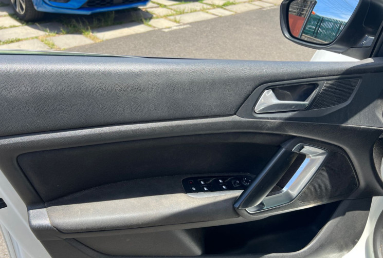 Peugeot 308  II Phase II 1.5 Blue HDi S&S 102 cv STYLE