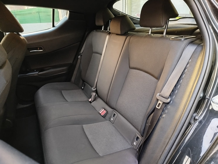 Toyota C-HR 1.8 VVT-i 122 HSD Hybrid SUIVI TOYOTA