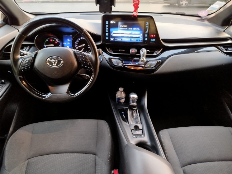 Toyota C-HR 1.8 VVT-i 122 HSD Hybrid SUIVI TOYOTA