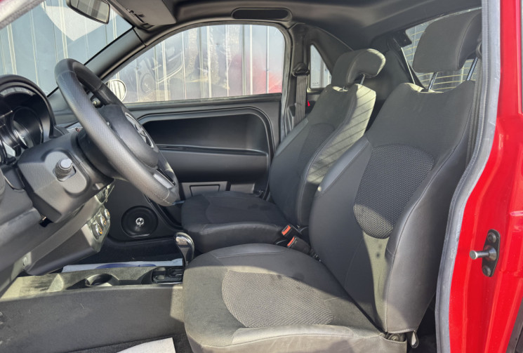 Microcar Dué Voiture sans permis INITIAL seulement  100 KM