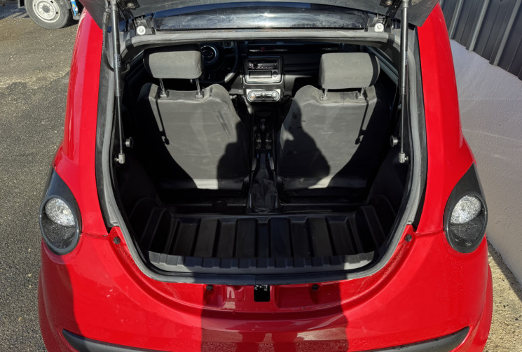 Microcar Dué Voiture sans permis INITIAL seulement  100 KM