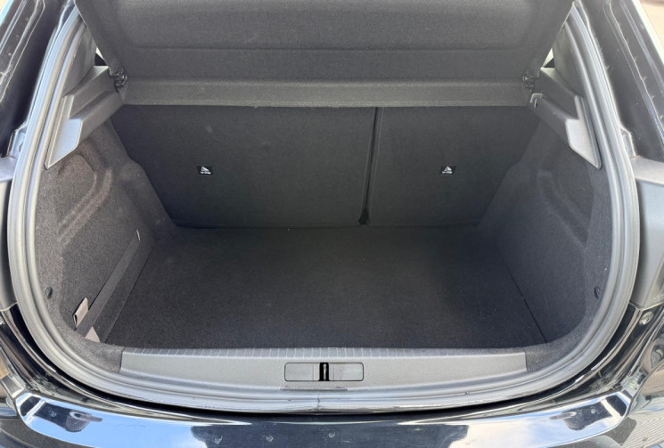 Peugeot 208 1.2 PURETECH 100 S&S STYLE 