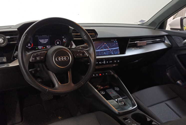 Audi A3 SPORTBACK Sportback 30 TFSI 110ch Mild Hybrid Business line S tronic 7