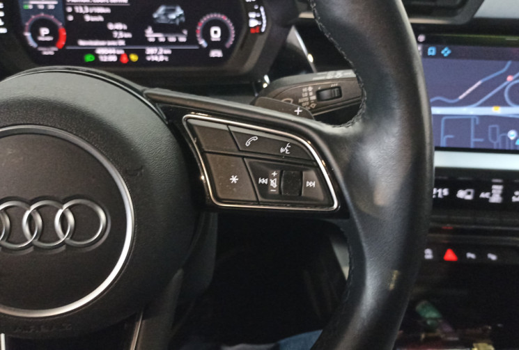 Audi A3 SPORTBACK Sportback 30 TFSI 110ch Mild Hybrid Business line S tronic 7