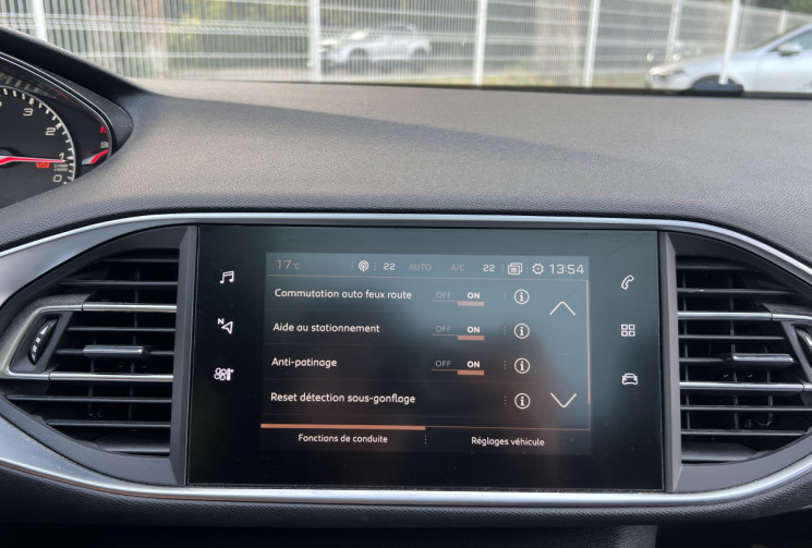 Peugeot 308 1.2 Puretech 130 GT Line / Toit Panoramique / Carplay / Distribution OK / Keyless 