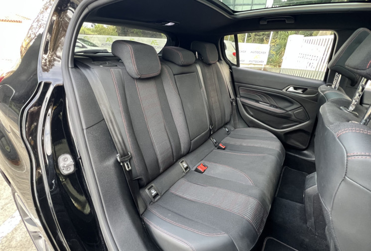 Peugeot 308 1.2 Puretech 130 GT Line / Toit Panoramique / Carplay / Distribution OK / Keyless 