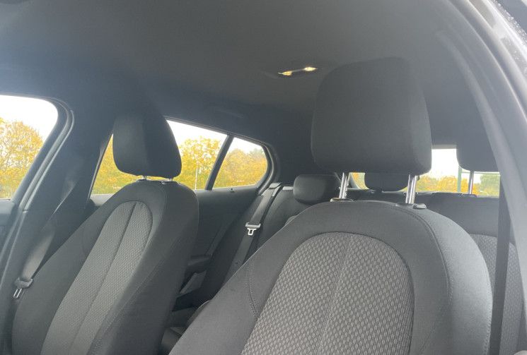 BMW Série 1 F40 Business 1.5 DCT7 116