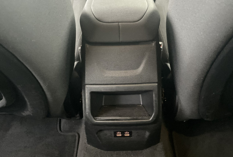 BMW Série 1 F40 Business 1.5 DCT7 116