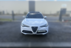 Alfa Romeo Stelvio  Alpha Romeo Stelvio 2.2 JTD 210 AT8 Q4 Turismo / Moteur Neuf