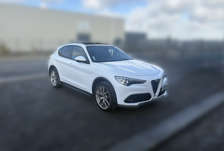 Alfa Romeo Stelvio  Alpha Romeo Stelvio 2.2 JTD 210 AT8 Q4 Turismo / Moteur Neuf