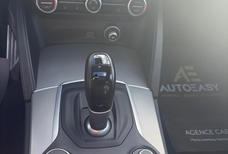 Alfa Romeo Stelvio  Alpha Romeo Stelvio 2.2 JTD 210 AT8 Q4 Turismo / Moteur Neuf