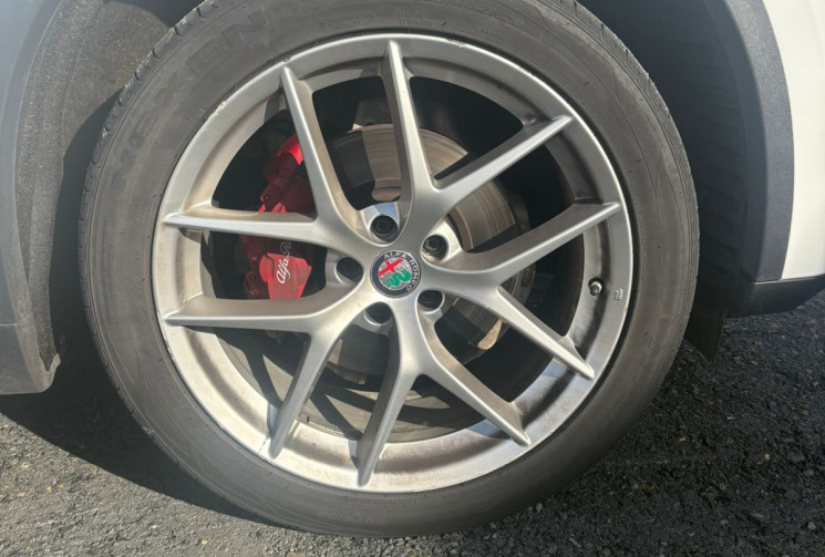 Alfa Romeo Stelvio  Alpha Romeo Stelvio 2.2 JTD 210 AT8 Q4 Turismo / Moteur Neuf