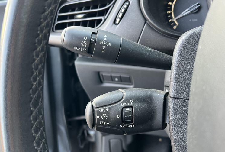 Citroën C3 1.2 e-VTi 82 ch / 1ERE MAIN