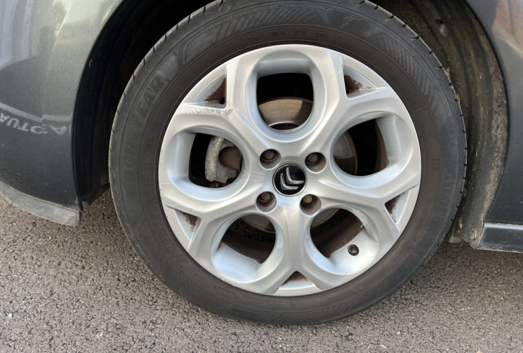 Citroën C3 1.2 VTi 82 ch / 1ERE MAIN