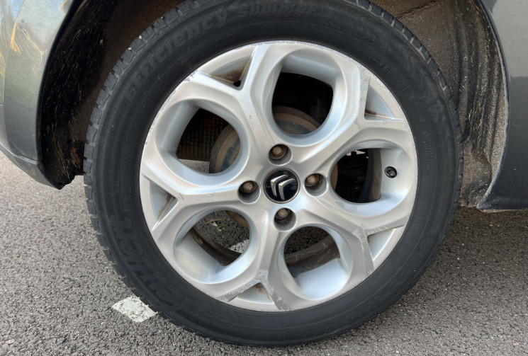 Citroën C3 1.2 e-VTi 82 ch / 1ERE MAIN