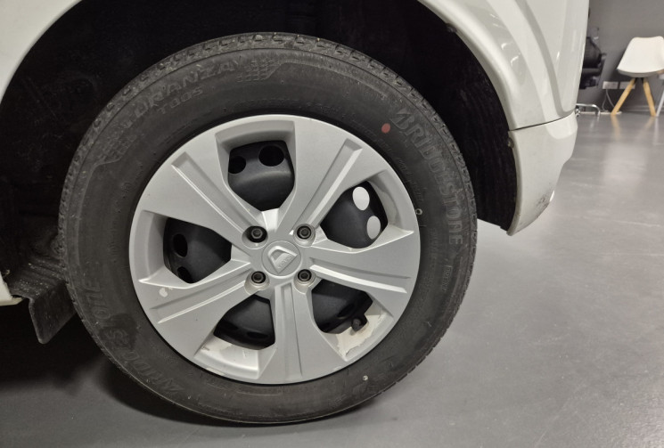 Dacia Sandero 1.0 SCe 65ch Essential