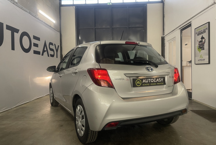 Toyota Yaris 100h DYNAMIC 5 P CAMERA DE RECUL