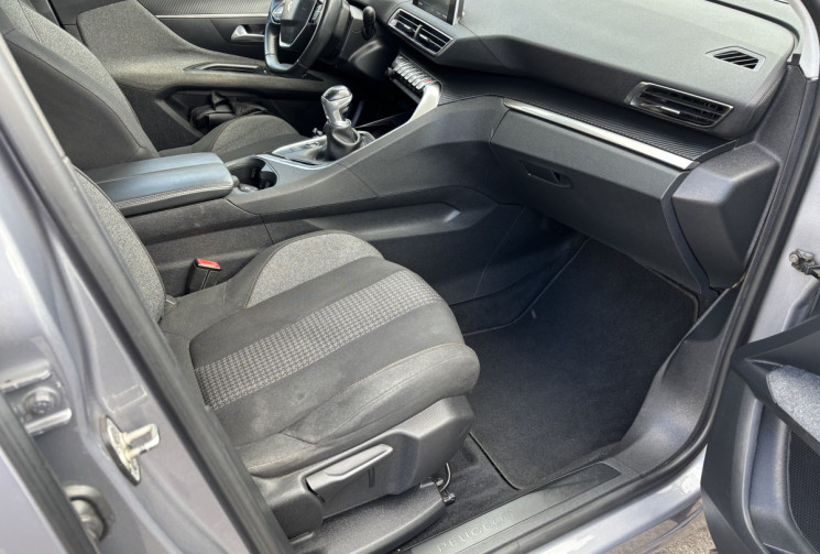 Peugeot 3008 1.2 THP 130 ALLURE