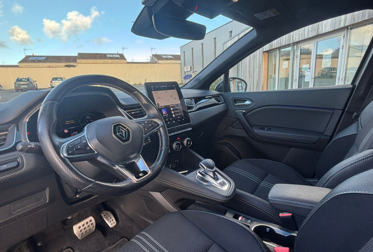 Renault Captur 1.6 E-TECH 145 ENGINEERED / TOIT OUVRANT / CAR PLAY / GARANTIE 12 MOIS