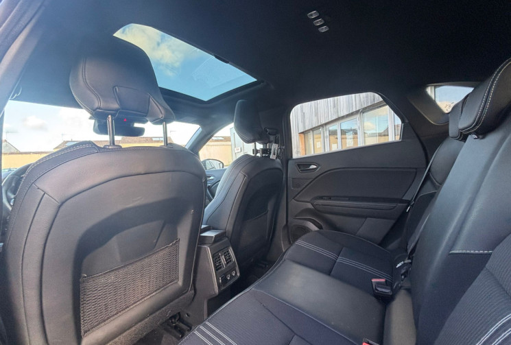 Renault Captur 1.6 E-TECH 145 ENGINEERED / TOIT OUVRANT / CAR PLAY / GARANTIE 12 MOIS