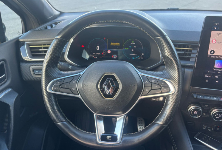 Renault Captur 1.6 E-TECH 145 ENGINEERED / TOIT OUVRANT / CAR PLAY / GARANTIE 12 MOIS