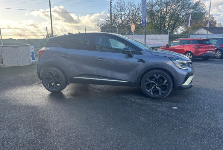 Renault Captur 1.6 E-TECH 145 ENGINEERED / TOIT OUVRANT / CAR PLAY / GARANTIE 12 MOIS