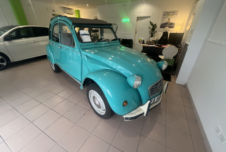 Citroën 2CV 2CV4 à finir de restaurer 