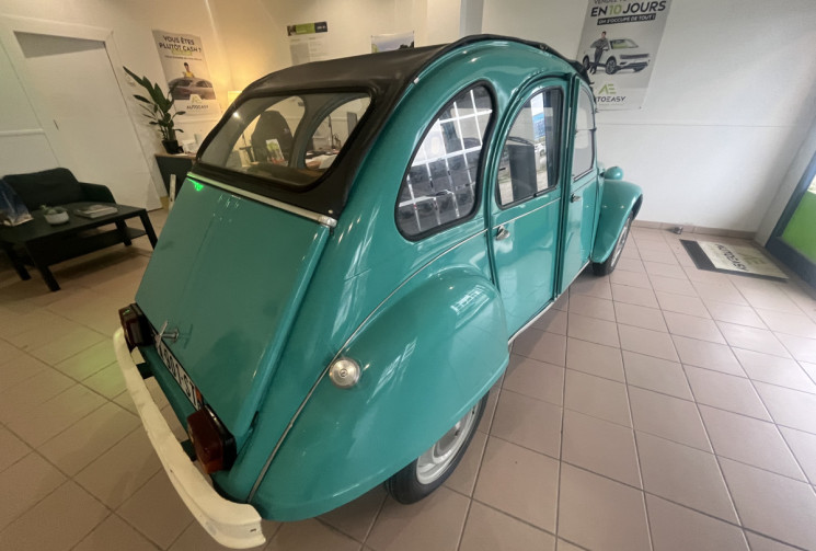 Citroën 2CV 2CV4 à finir de restaurer 