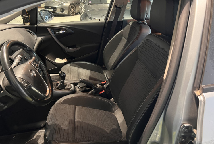 Opel Astra 1.4 140 CH ESSENCE/ GPL COSMO BVM6 / MOTEUR A CHAINE