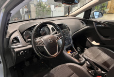 Opel Astra 1.4 140 CH ESSENCE/ GPL COSMO BVM6 / MOTEUR A CHAINE