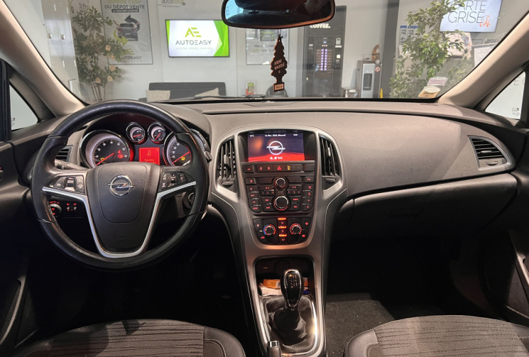 Opel Astra 1.4 140 CH ESSENCE/ GPL COSMO BVM6 / MOTEUR A CHAINE