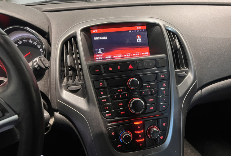 Opel Astra 1.4 140 CH ESSENCE/ GPL COSMO BVM6 / MOTEUR A CHAINE