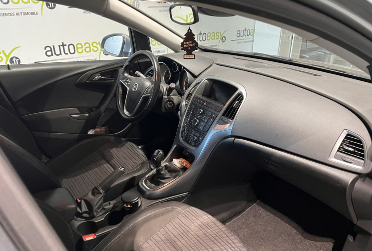 Opel Astra 1.4 140 CH ESSENCE/ GPL COSMO BVM6 / MOTEUR A CHAINE